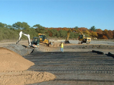 玛纳斯新疆兵团揭牌玄武岩纤维科研双平台，打造产业创新新高地